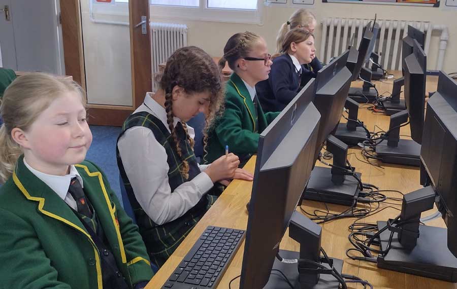 Prep pupils at computers